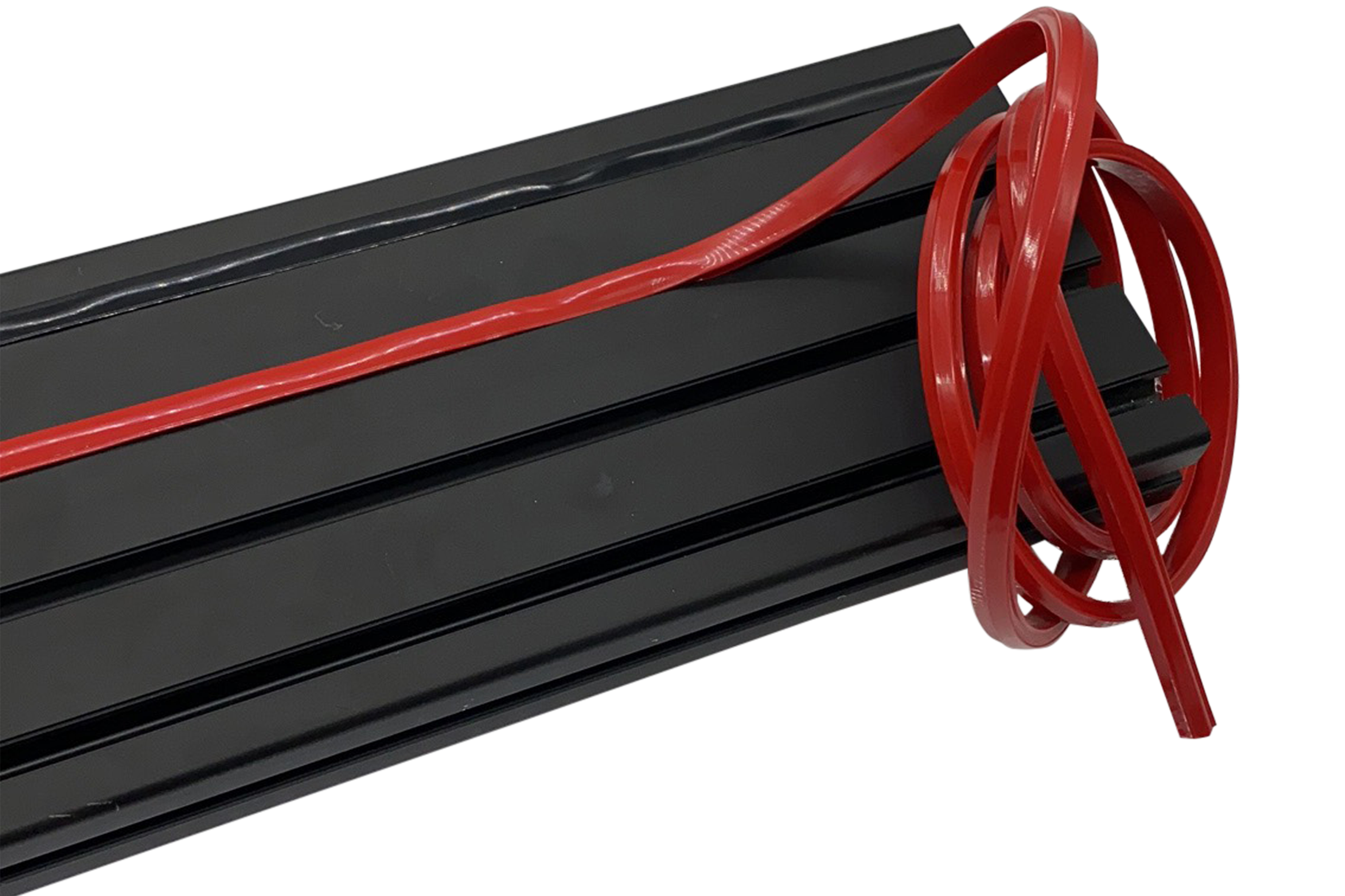 Trak Racer Rubber Dust Strip 2m | Red