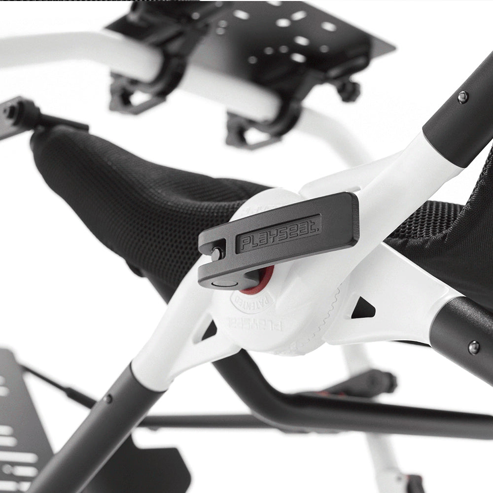 Playseat Challenge DD - F1 Edition on Player1 Sim Gear