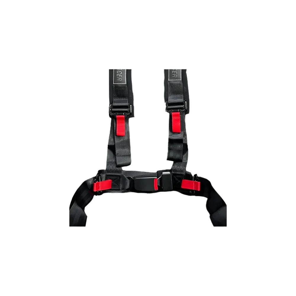 Trak Racer seat harness, black, close-up on the adjustable buckle and cushioned shoulder pads